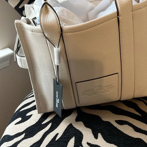 Medium The Tote Bag!!
